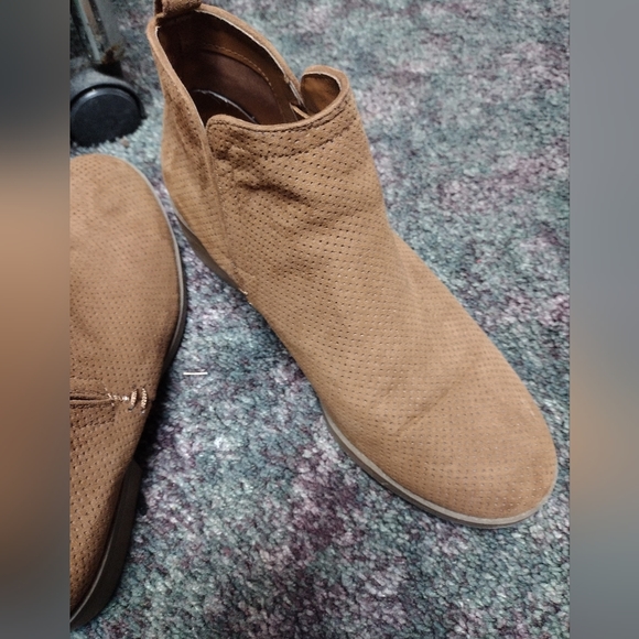 Never worn universal thread co. Taupe/brown slip on booties - Picture 15 of 16